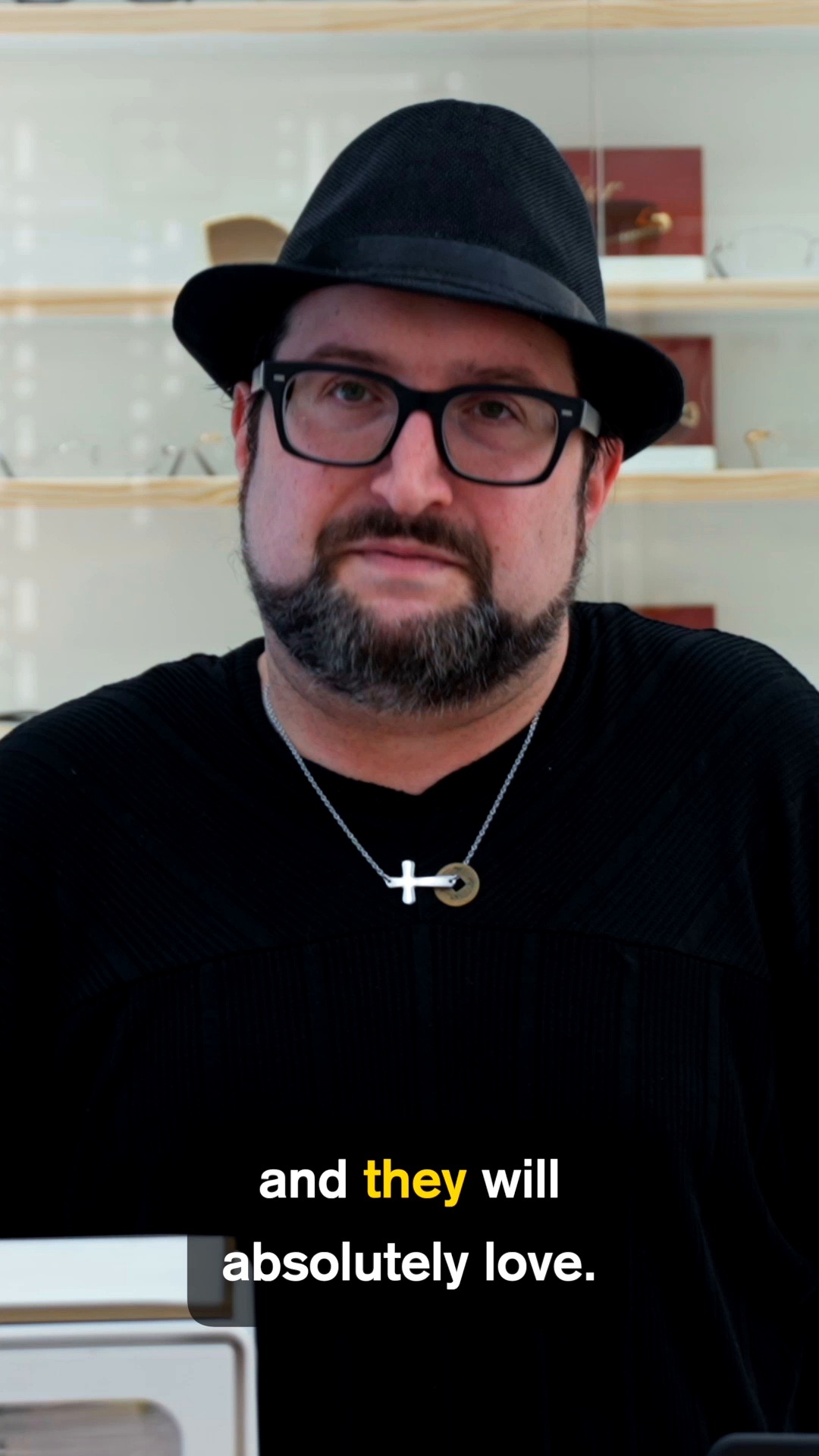 Nik, Eye Atelier